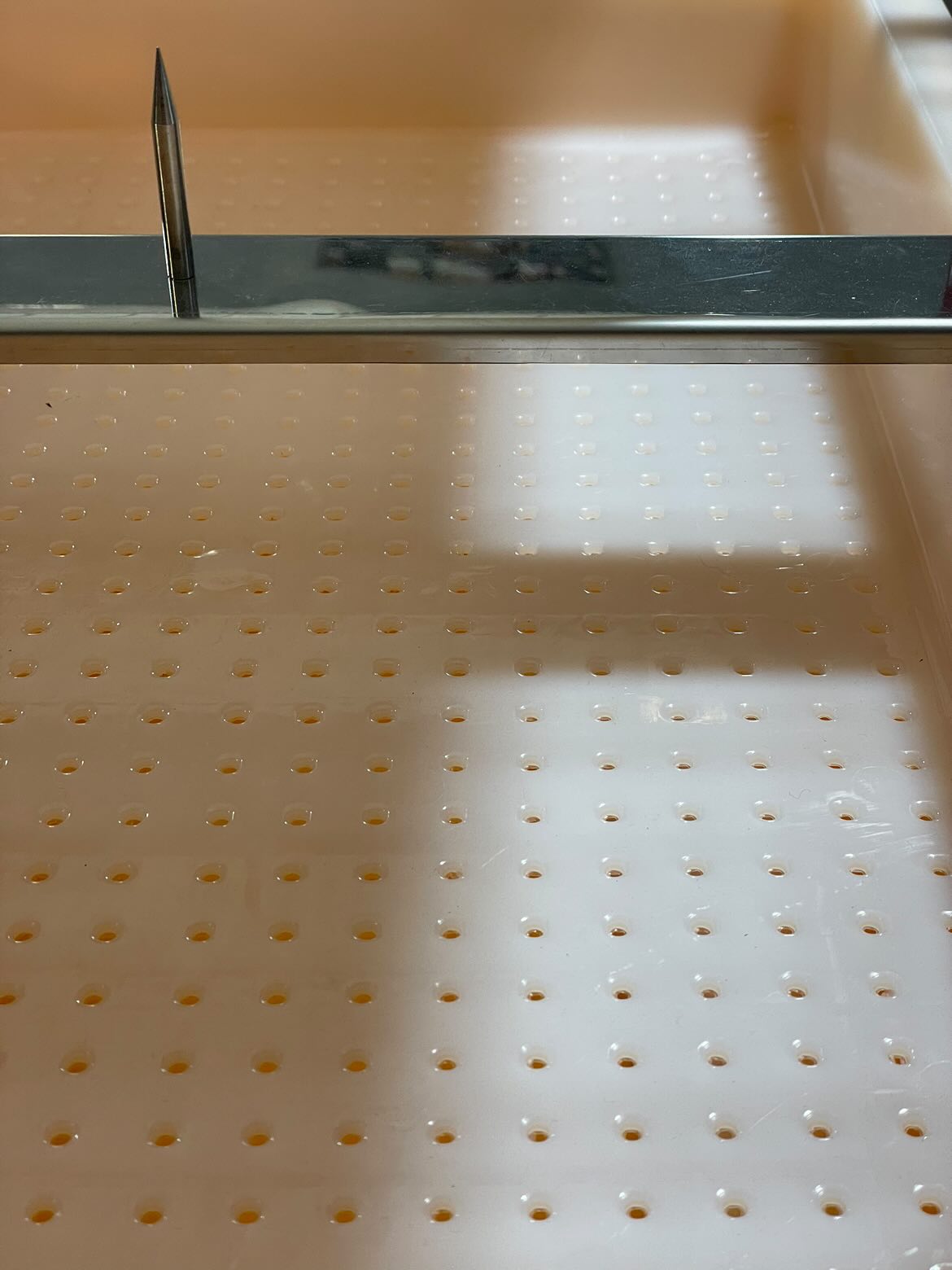 Uncapping Bucket Spike UP143