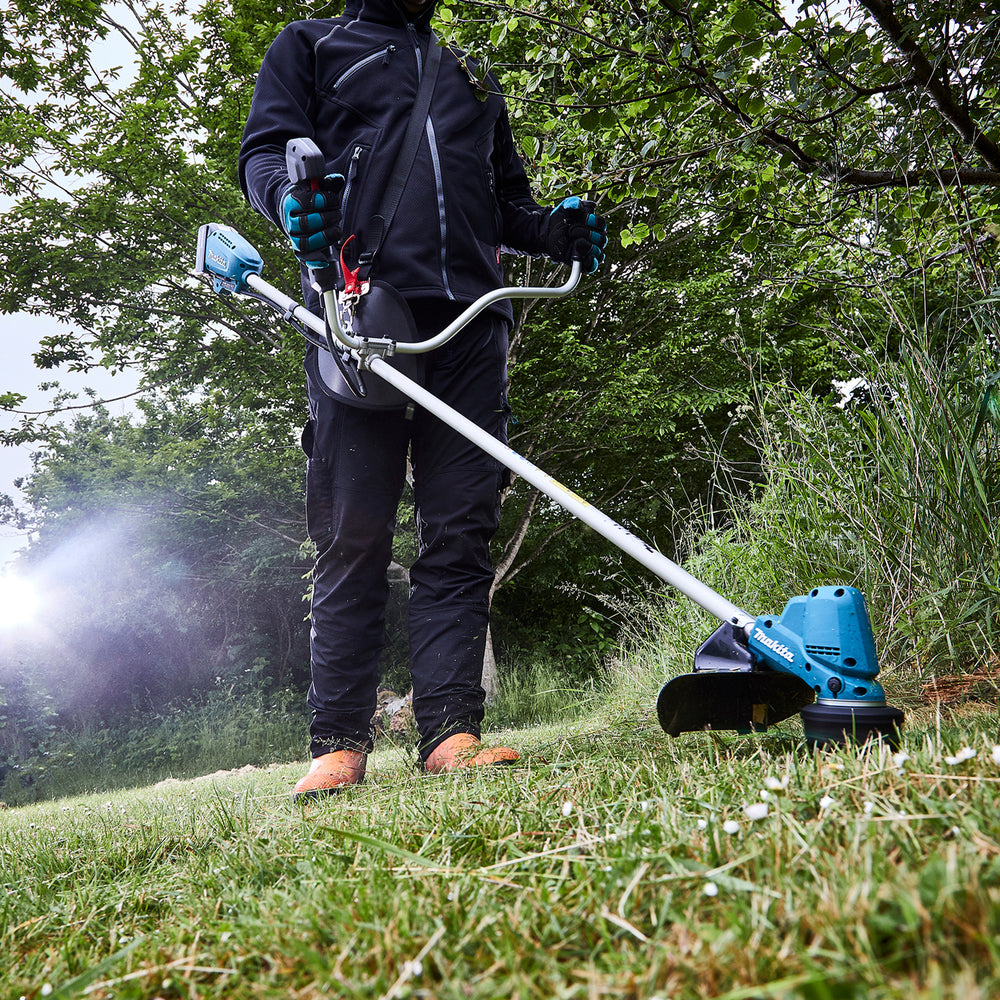 Aparador de grama MAKITA LXT DUR190U