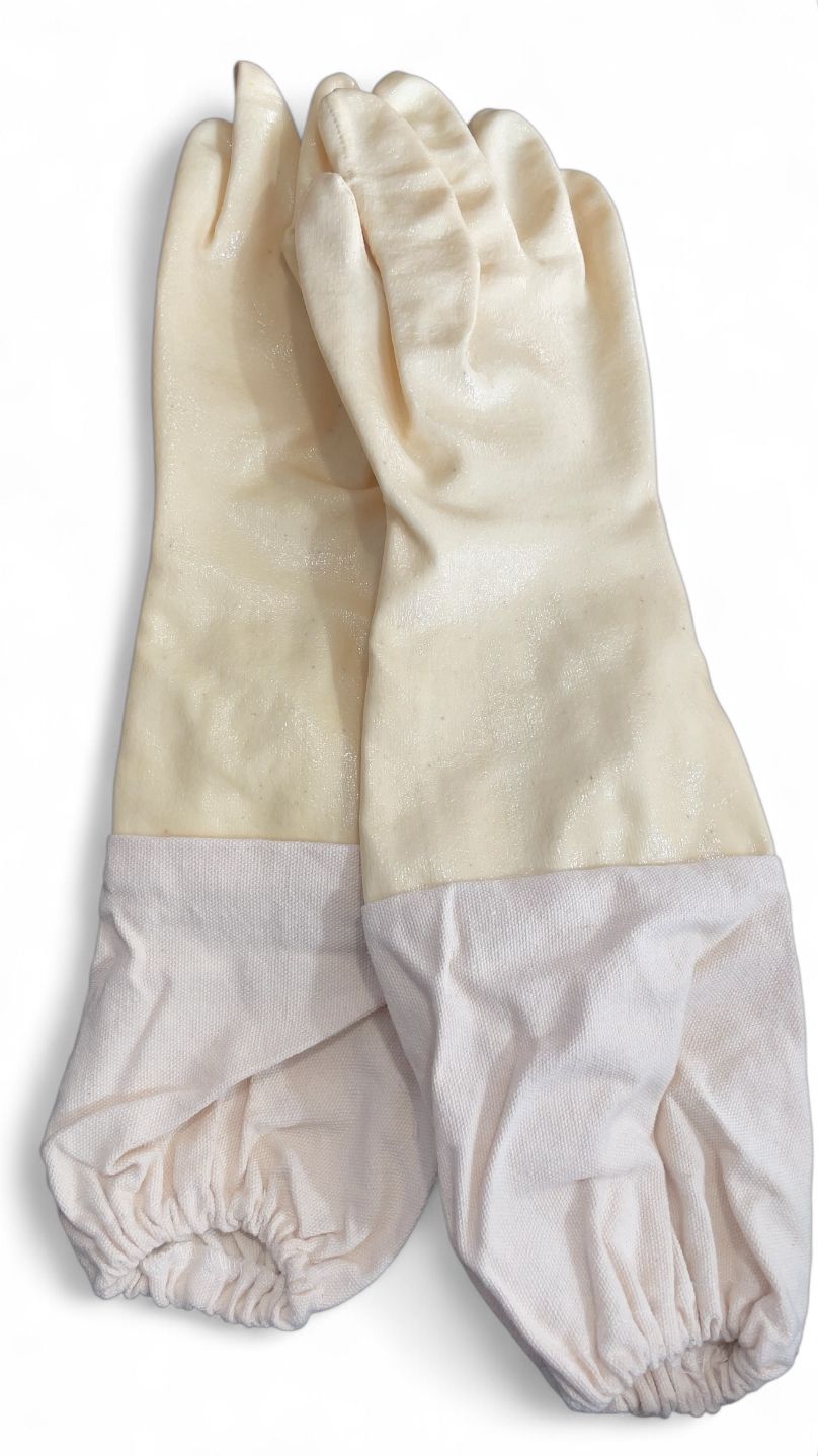 Nitrile gloves with cuff