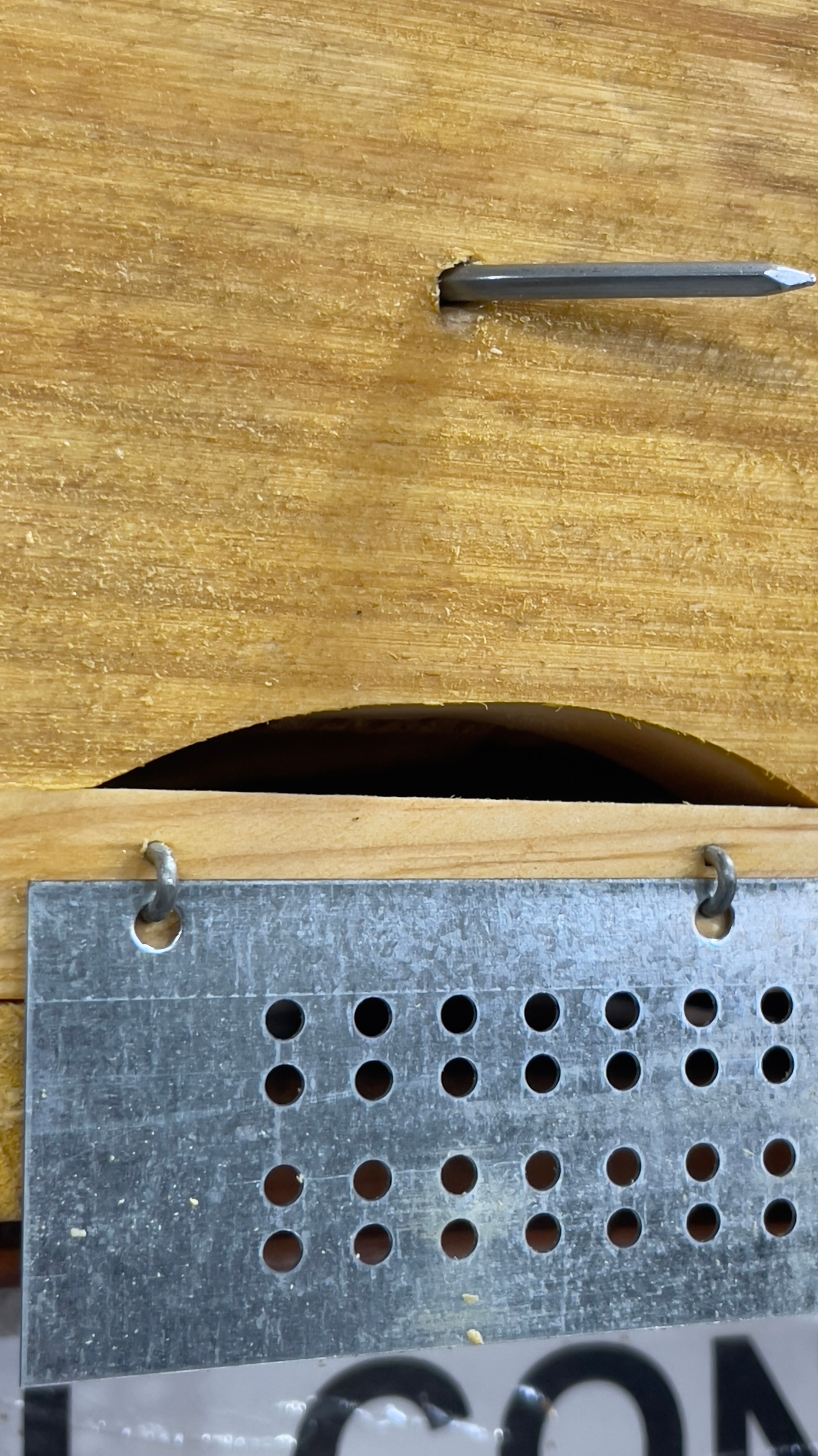 Nucleo Madera 3+3 Cuadros Langstroth x4 Piqueras x2 Entretapas Altas