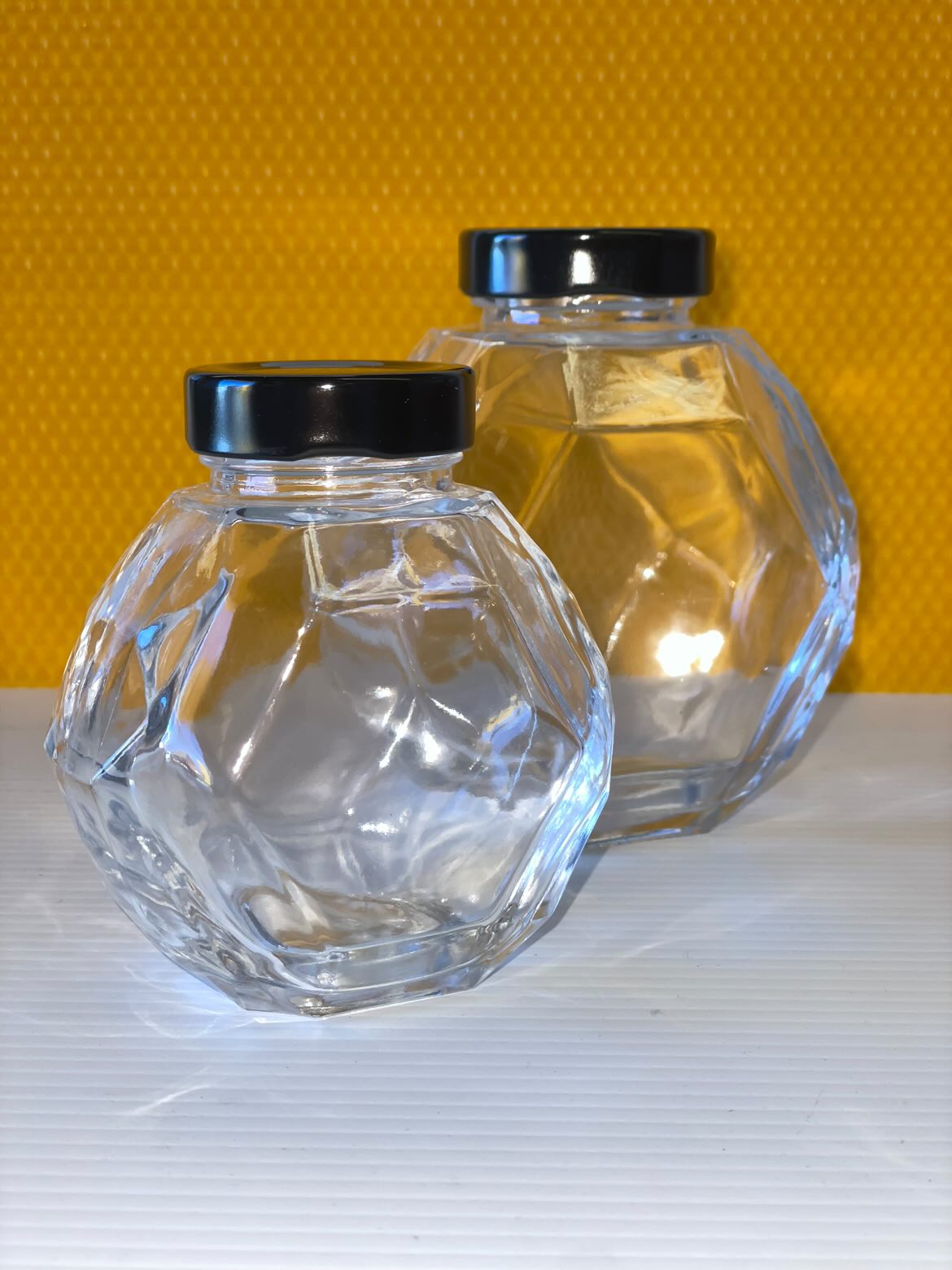 Honey Jar 1kg Wide Cells