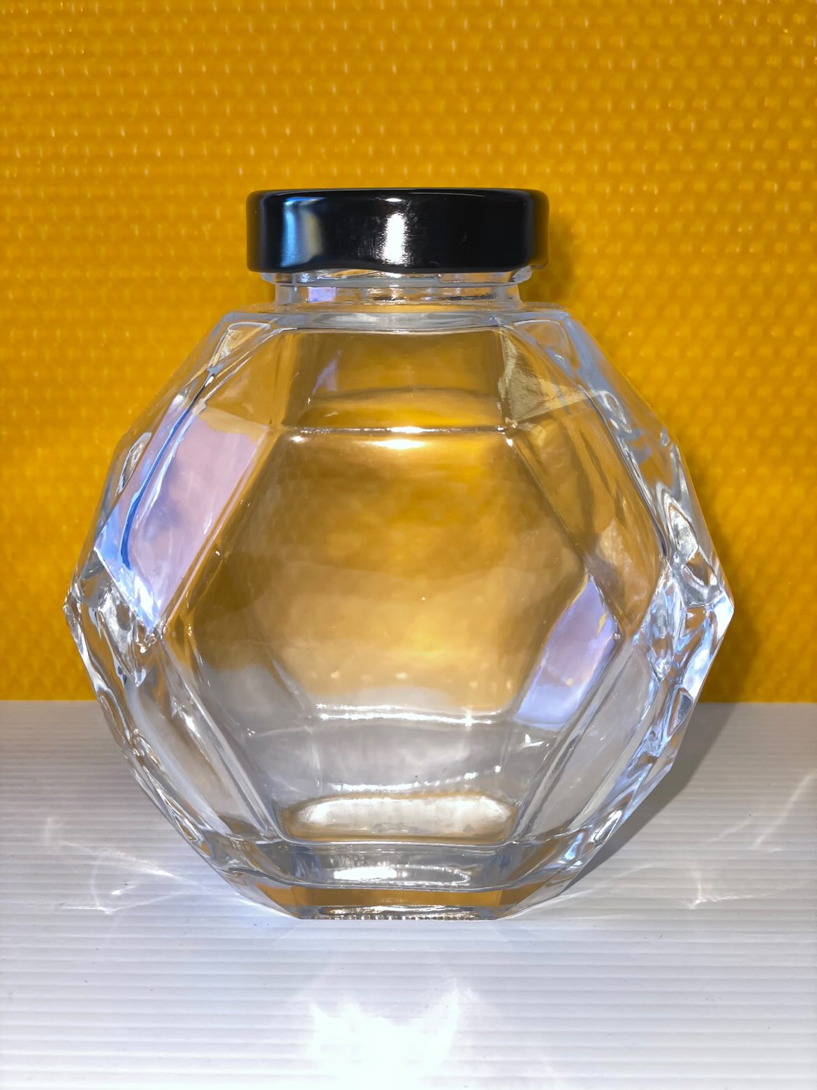 Honey Jar 1kg Wide Cells