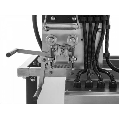 Automatic uncapping machine with Langstroth/Dadant bucket W2096000E